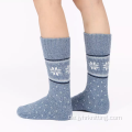 Innen warme, gemütliche, verschwommene, weiche Strick -Slipper -Socken